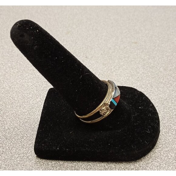 Sterling Silver Inlay Ring With Geometric Design - Picture 3 of 5